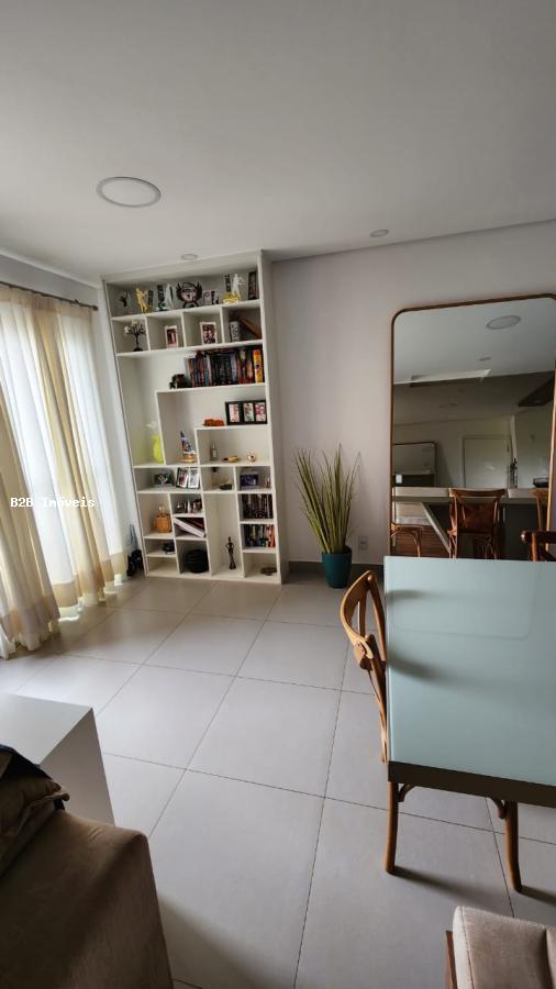 Apartamento à venda com 2 quartos, 69m² - Foto 5