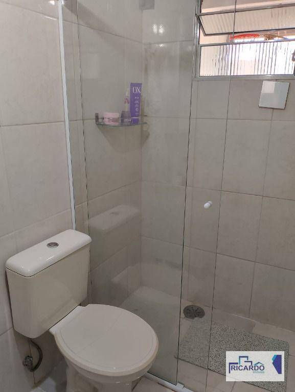 Apartamento à venda com 2 quartos, 62m² - Foto 11