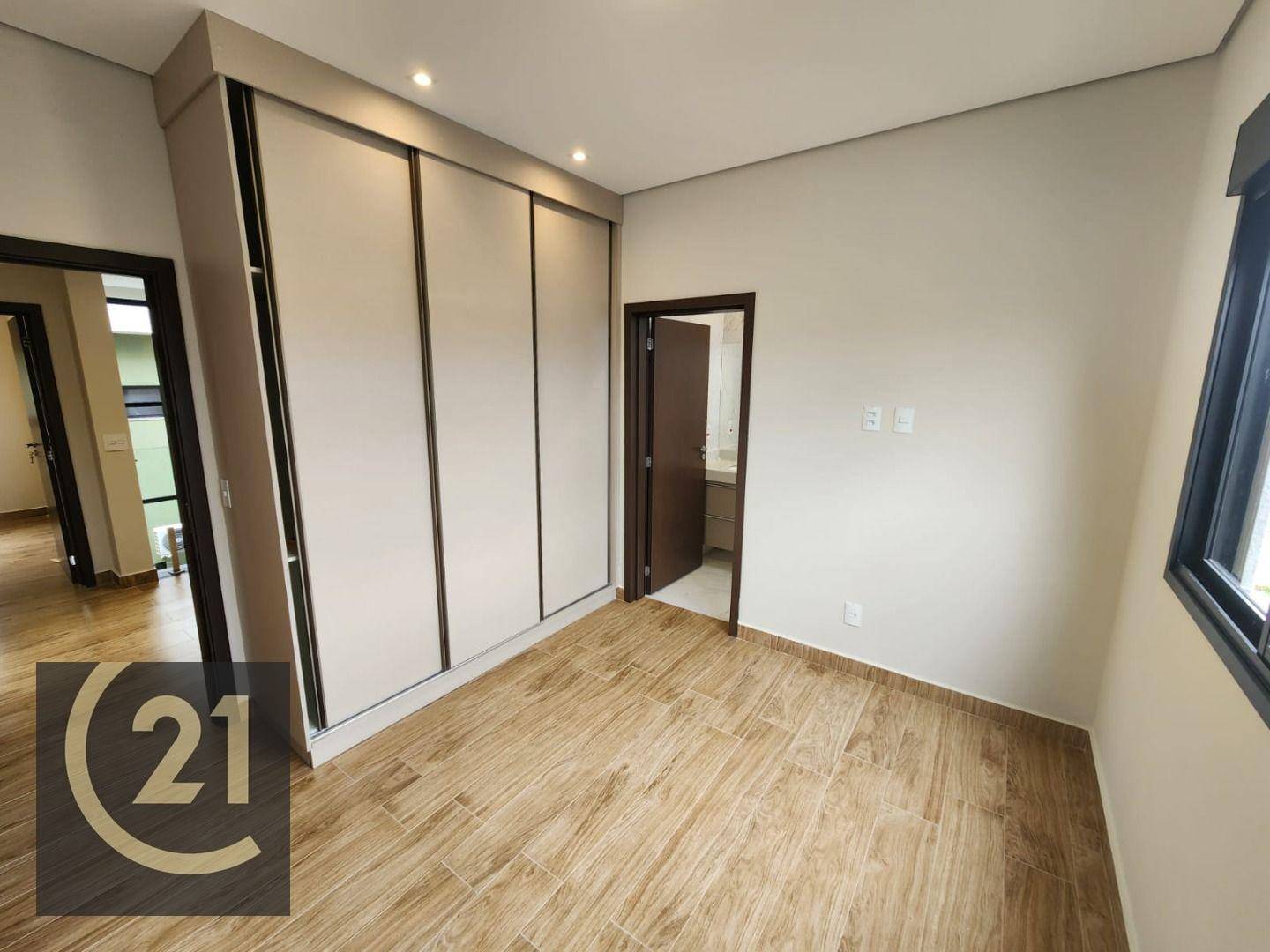 Sobrado à venda com 4 quartos, 330m² - Foto 36