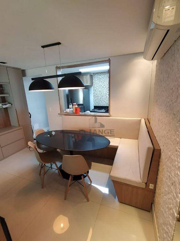 Apartamento à venda com 2 quartos, 65m² - Foto 4