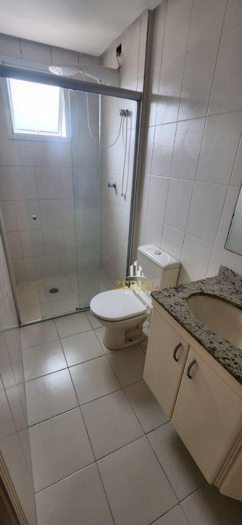 Apartamento para alugar com 2 quartos, 68m² - Foto 14