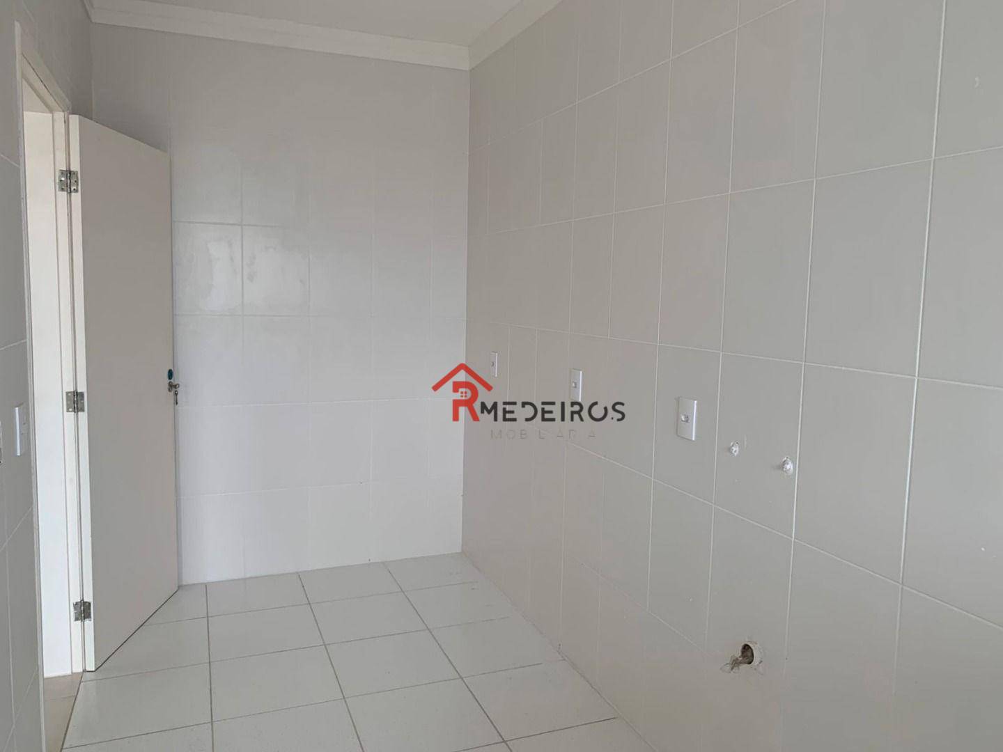 Apartamento à venda com 2 quartos, 70m² - Foto 8