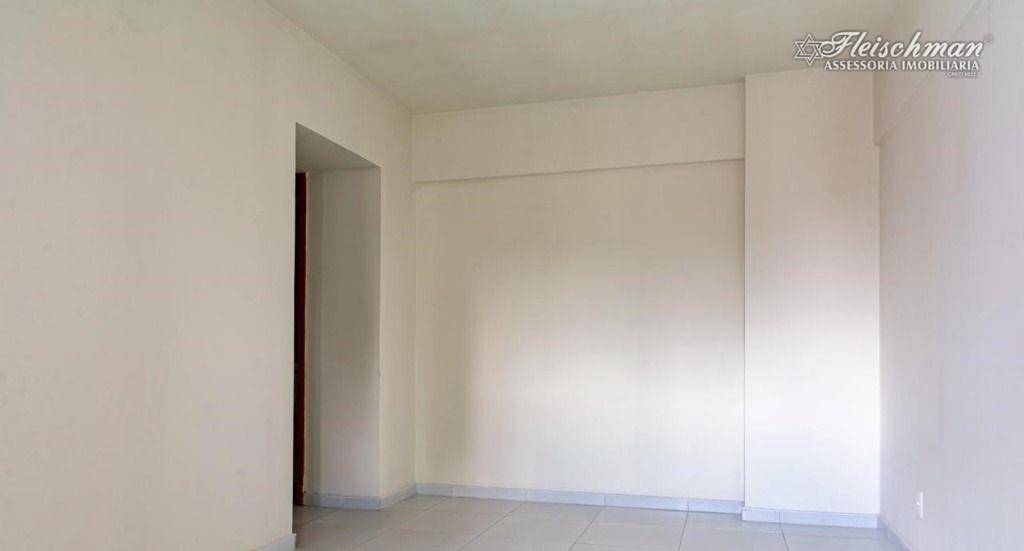 Apartamento à venda com 4 quartos, 143m² - Foto 12