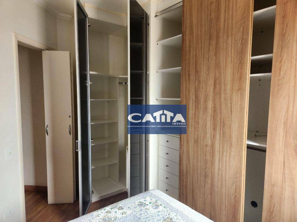 Apartamento à venda com 2 quartos, 70m² - Foto 17