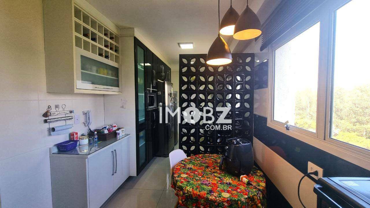 Apartamento à venda com 3 quartos, 175m² - Foto 30