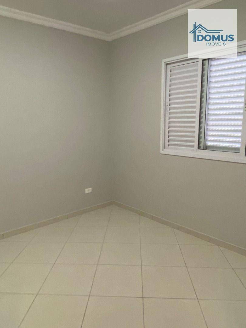 Apartamento para alugar com 3 quartos, 100m² - Foto 6