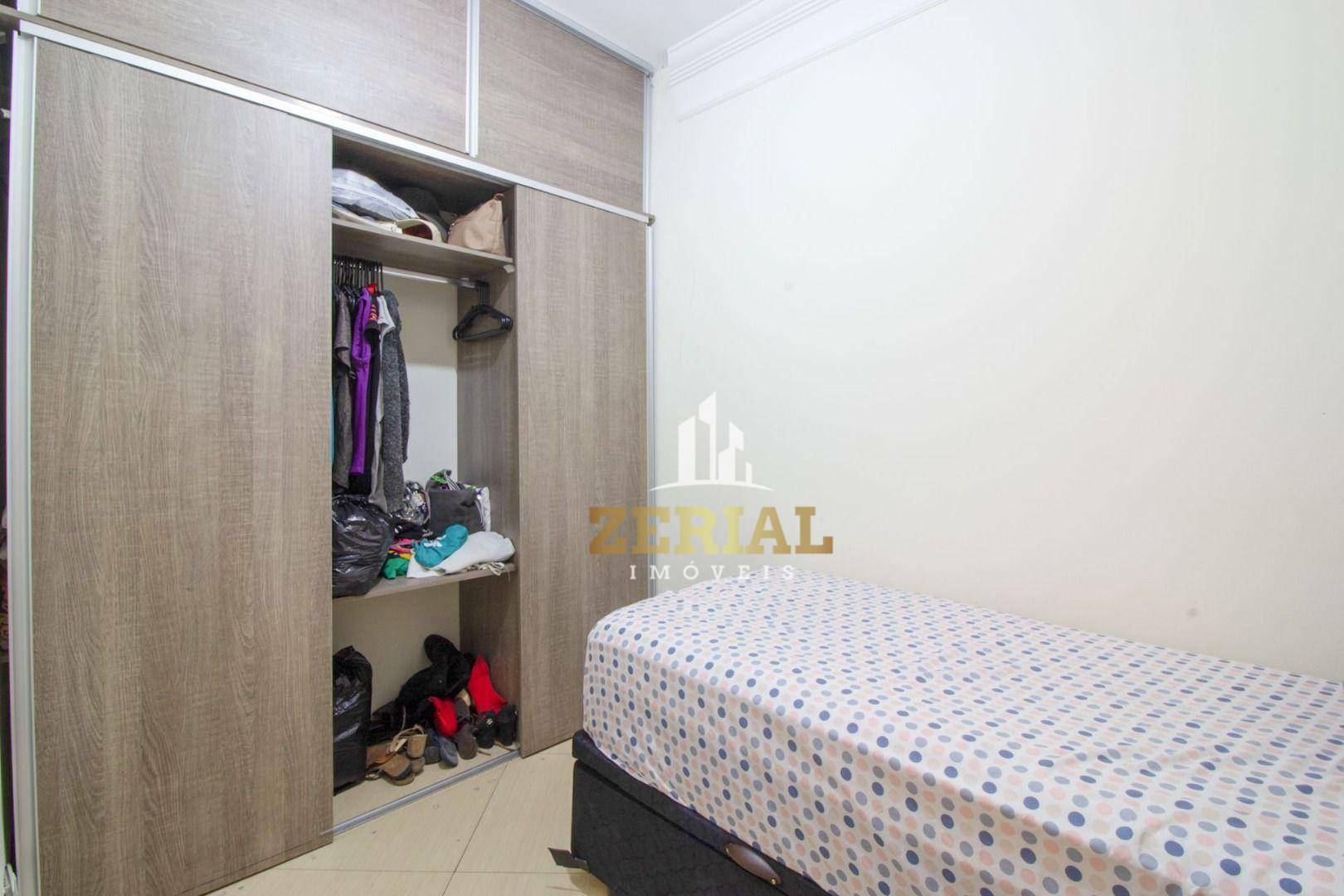 Sobrado à venda com 4 quartos, 200m² - Foto 16