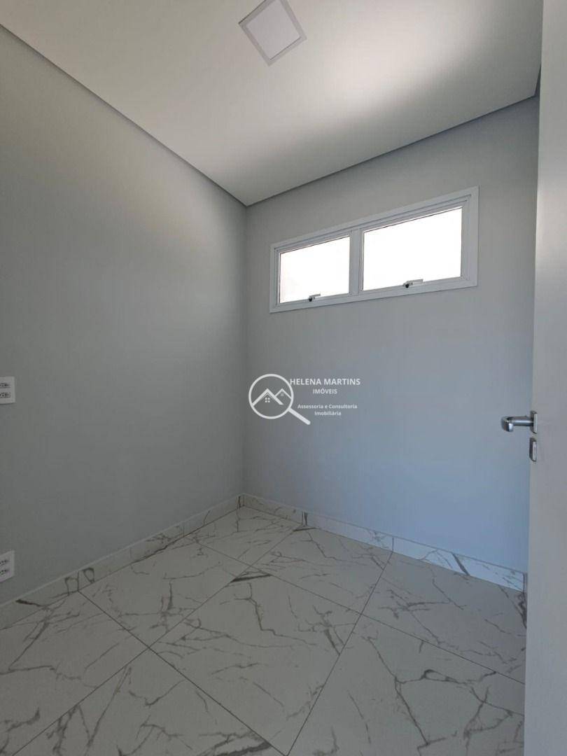 Sobrado à venda com 3 quartos, 243m² - Foto 17