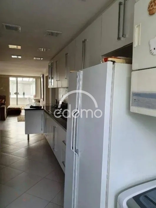 Apartamento para alugar com 2 quartos, 168m² - Foto 9