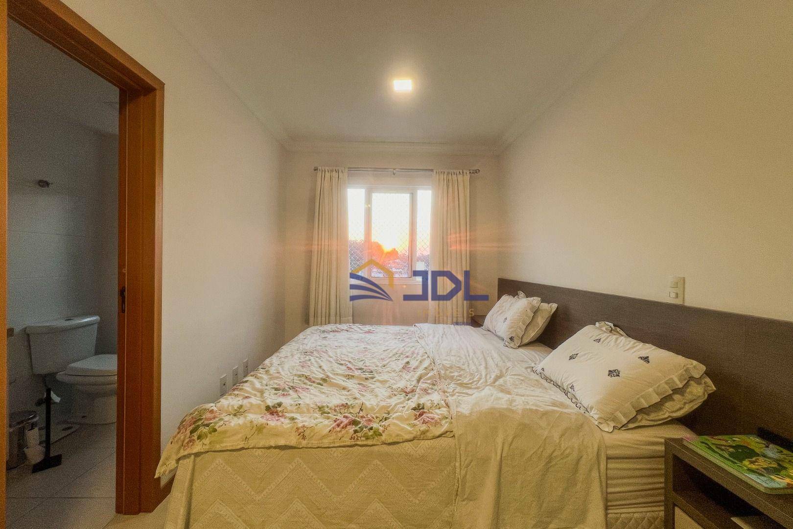 Apartamento à venda com 3 quartos, 100m² - Foto 23