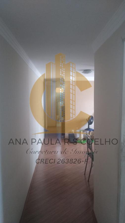 Apartamento à venda com 3 quartos, 70m² - Foto 2