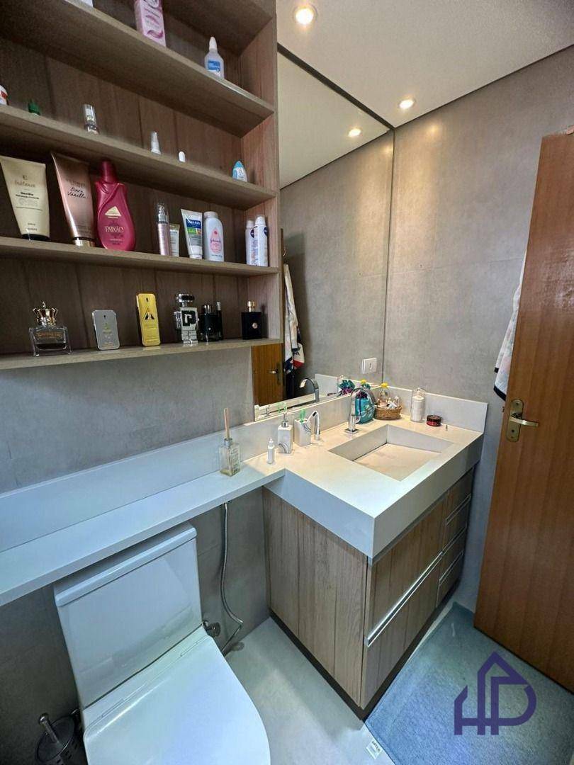 Casa para alugar com 3 quartos, 313m² - Foto 10