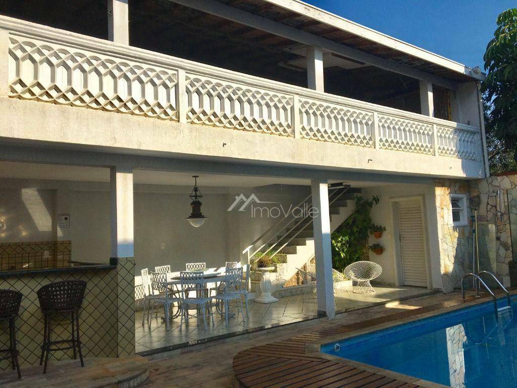 Casa de Condomínio à venda com 4 quartos, 355m² - Foto 12