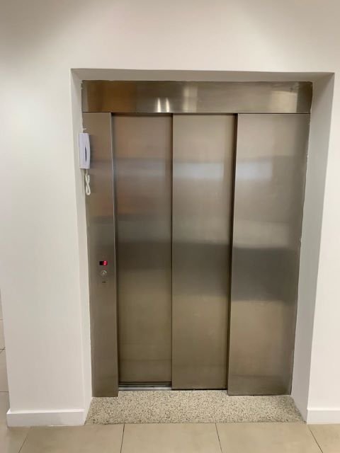 Chácara à venda com 2 quartos, 608m² - Foto 2