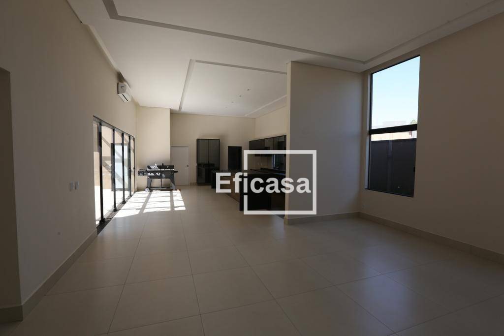 Casa de Condomínio à venda com 4 quartos, 378m² - Foto 5