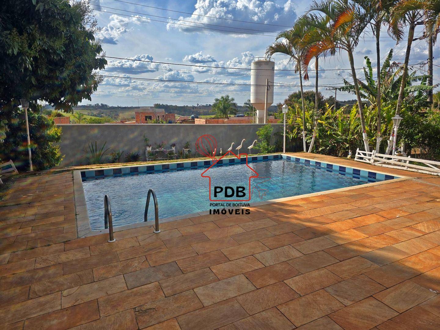 Chácara, 3 quartos, 1020 m² - Foto 1