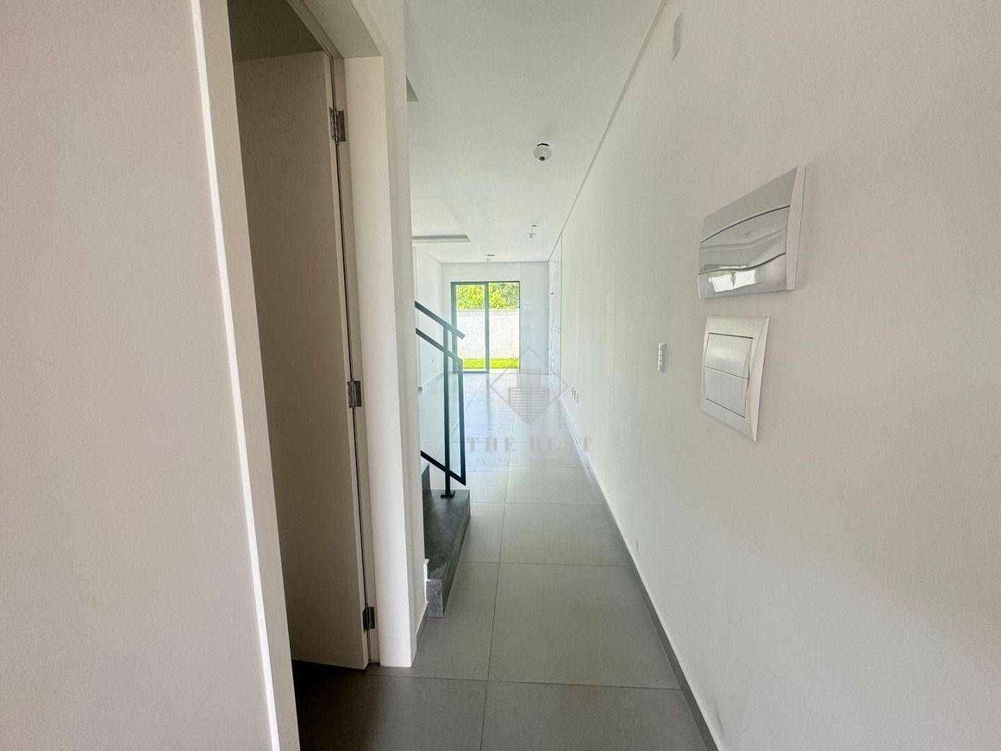 Sobrado à venda com 3 quartos, 117m² - Foto 4