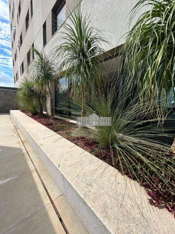 Apartamento à venda e aluguel com 3 quartos, 205m² - Foto 14