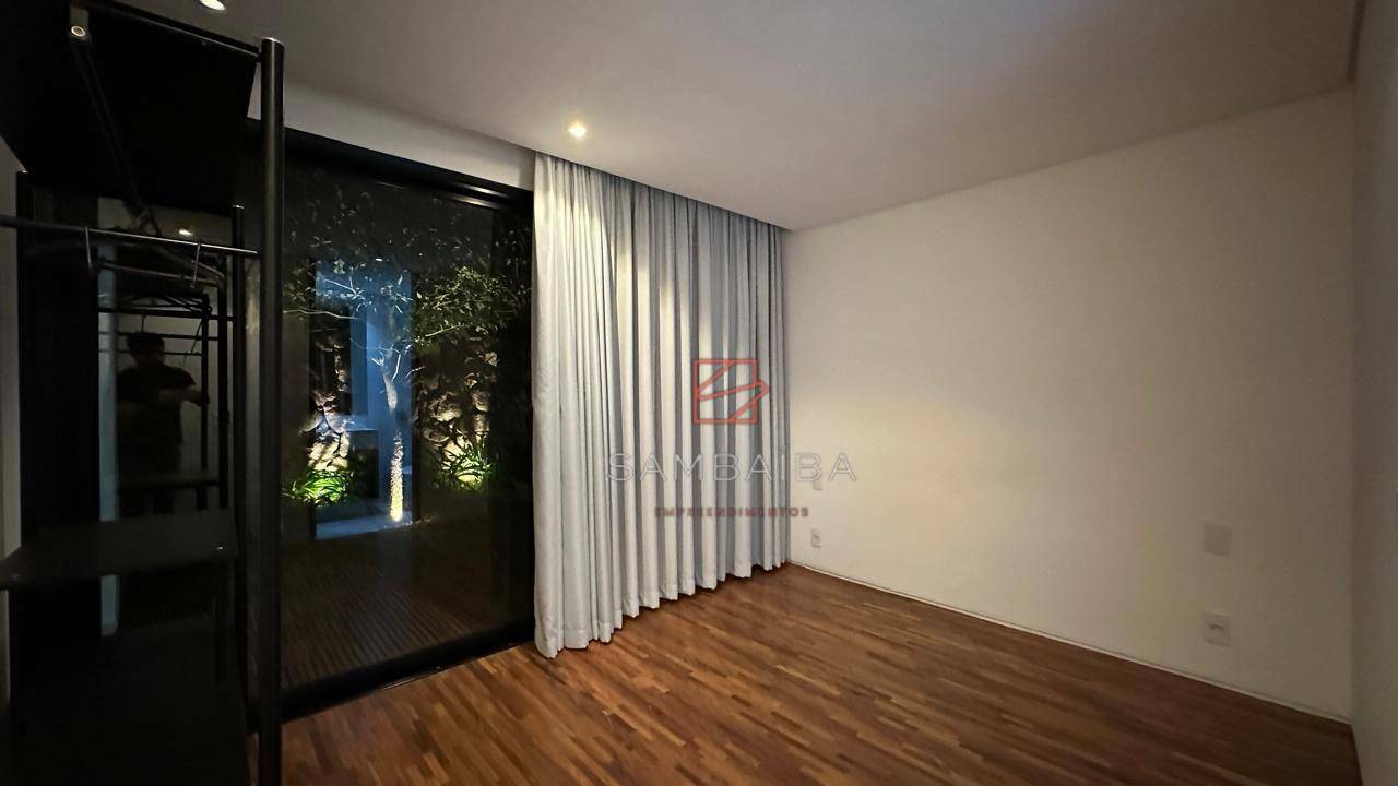 Casa à venda e aluguel com 3 quartos, 350m² - Foto 27