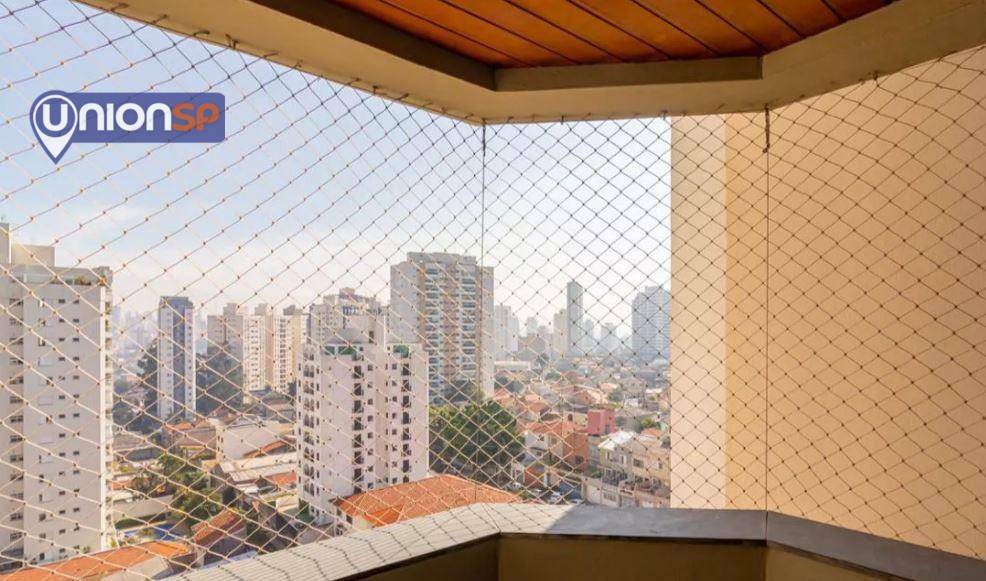 Apartamento à venda com 2 quartos, 67m² - Foto 4