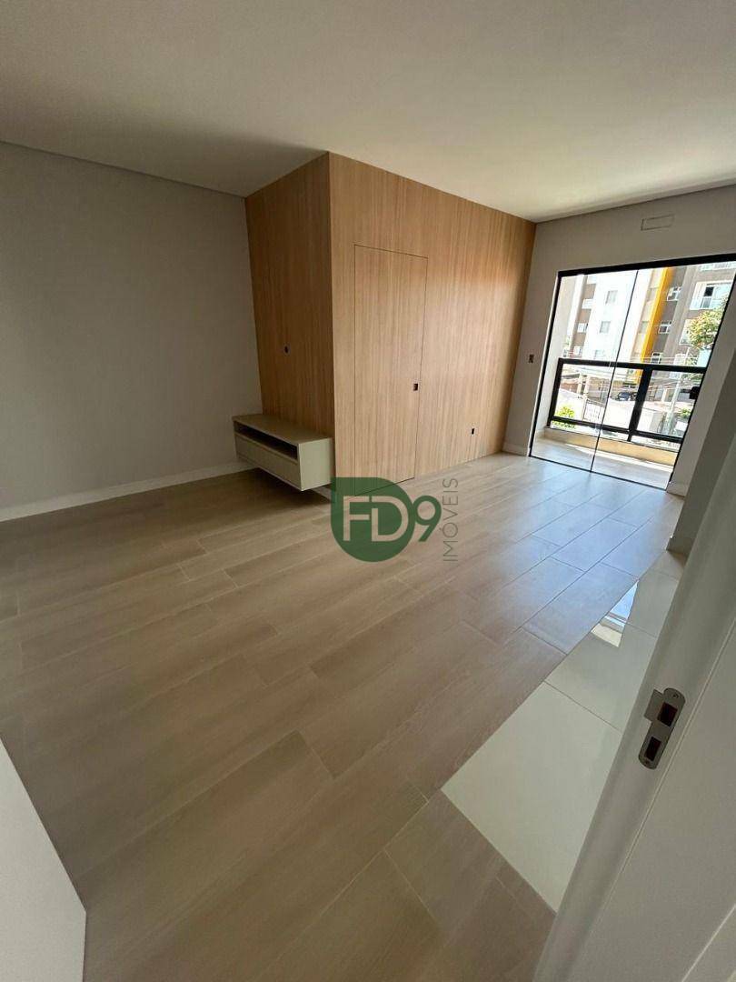 Apartamento à venda e aluguel com 2 quartos, 54m² - Foto 4