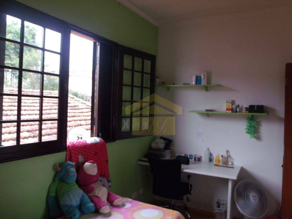 Sobrado à venda com 3 quartos, 238m² - Foto 9