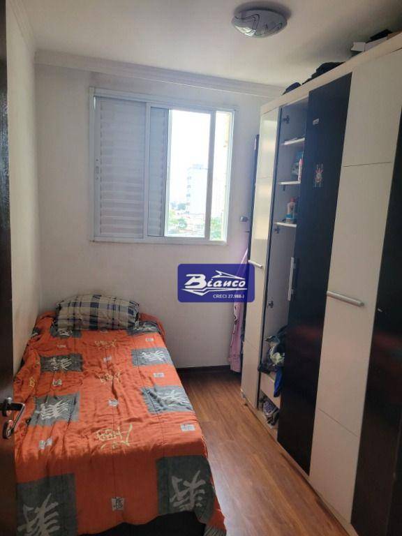 Apartamento à venda com 3 quartos, 83m² - Foto 11