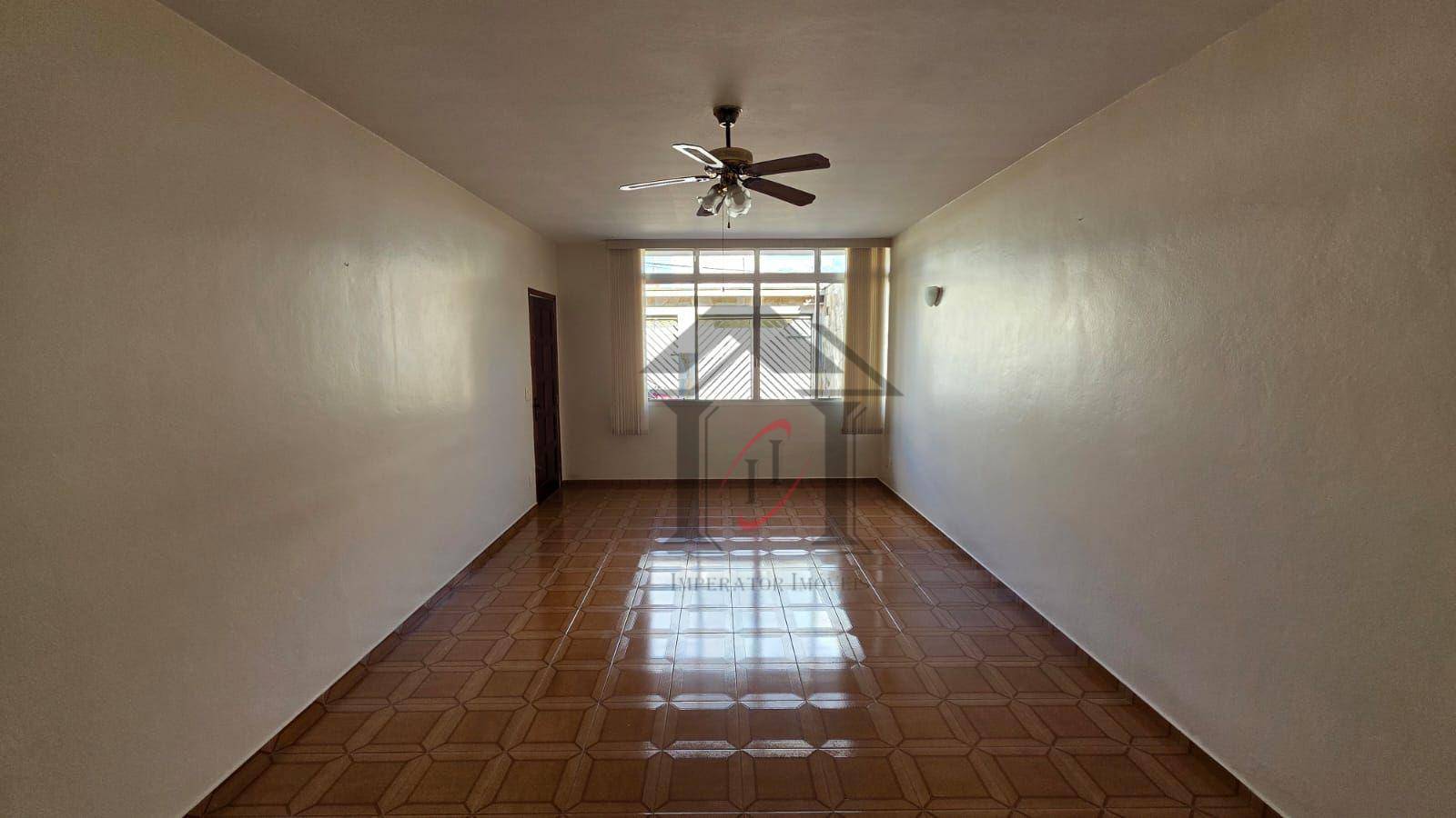 Casa, 3 quartos, 181 m² - Foto 3