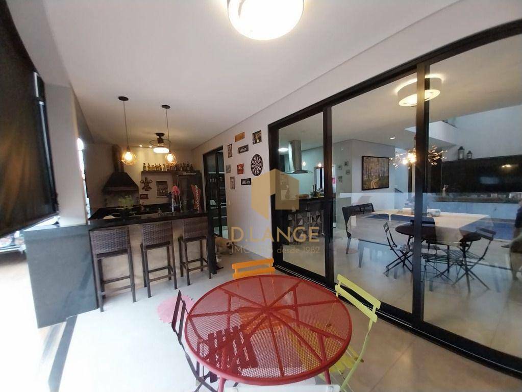 Casa de Condomínio à venda com 3 quartos, 239m² - Foto 21