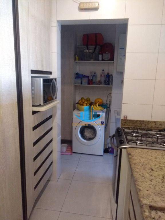 Apartamento à venda com 2 quartos, 140m² - Foto 17