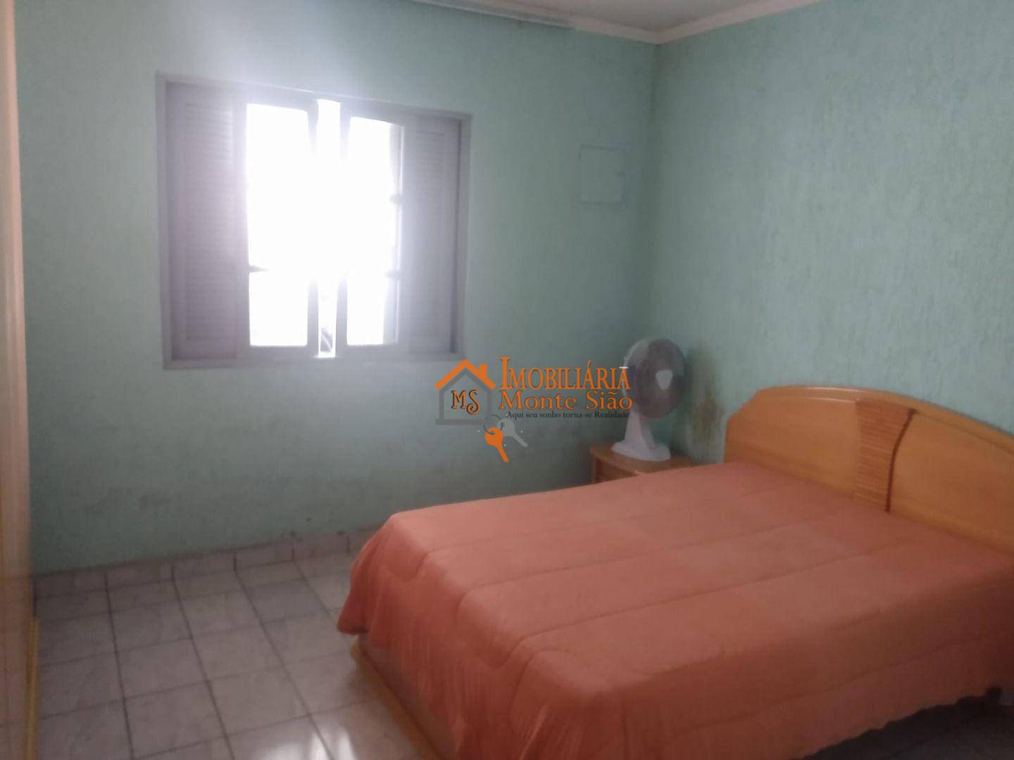 Casa à venda com 3 quartos, 220m² - Foto 16