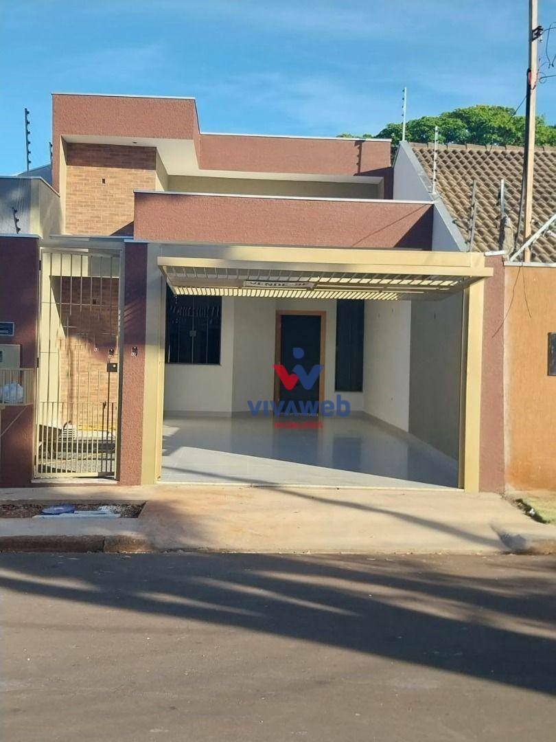 Casa à venda com 3 quartos, 105m² - Foto 1