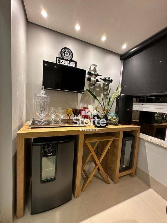 Apartamento à venda com 3 quartos, 102m² - Foto 4