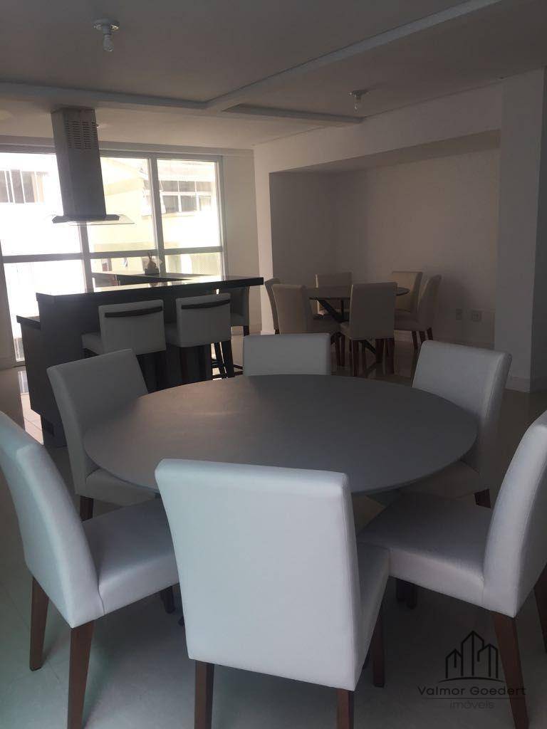 Apartamento à venda com 3 quartos, 115m² - Foto 5