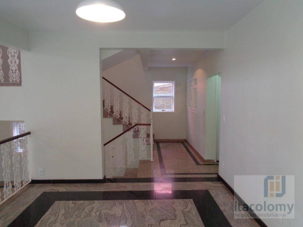 Casa de Condomínio para alugar com 4 quartos, 350m² - Foto 10
