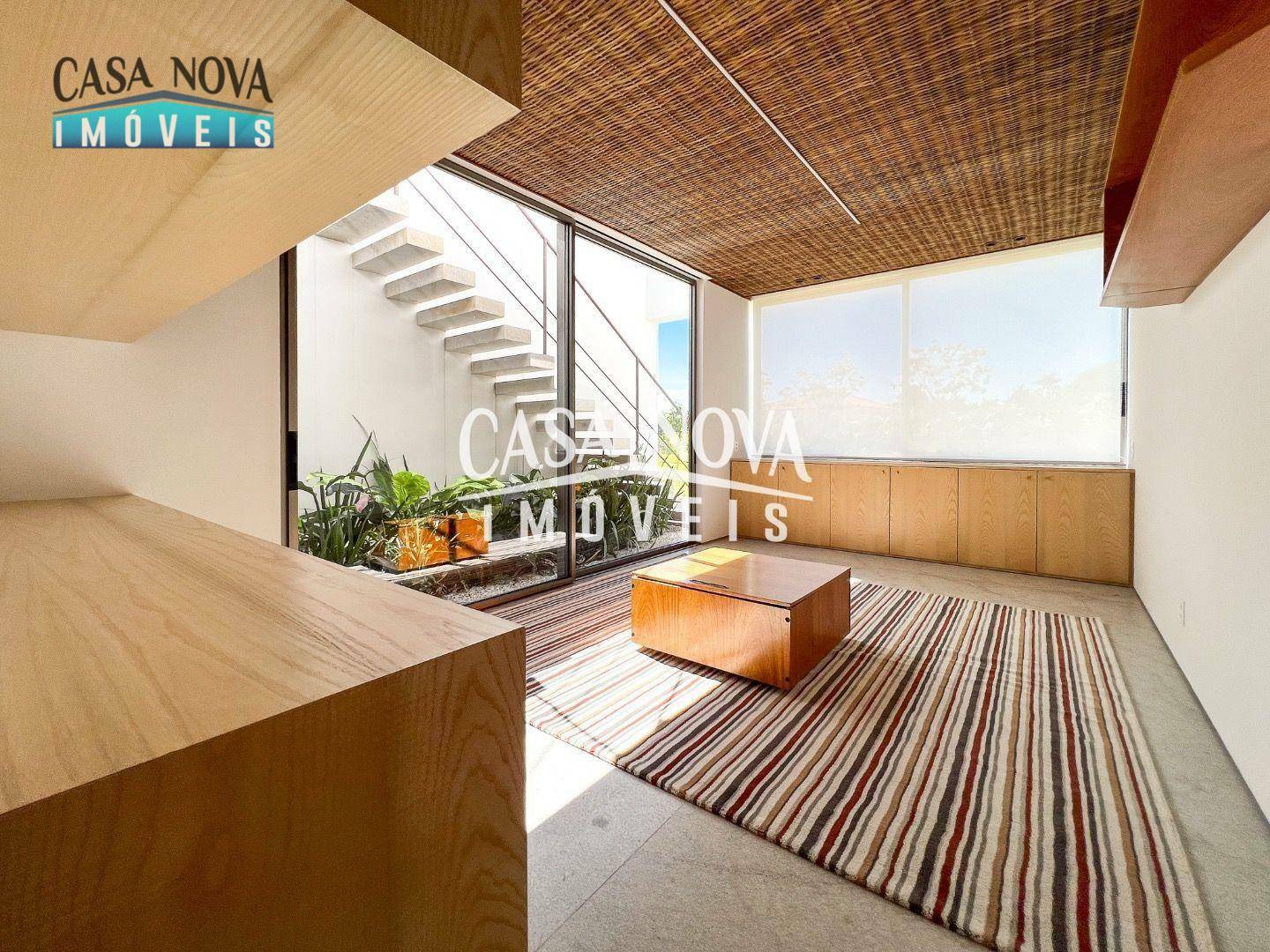 Casa de Condomínio à venda com 5 quartos, 921m² - Foto 20