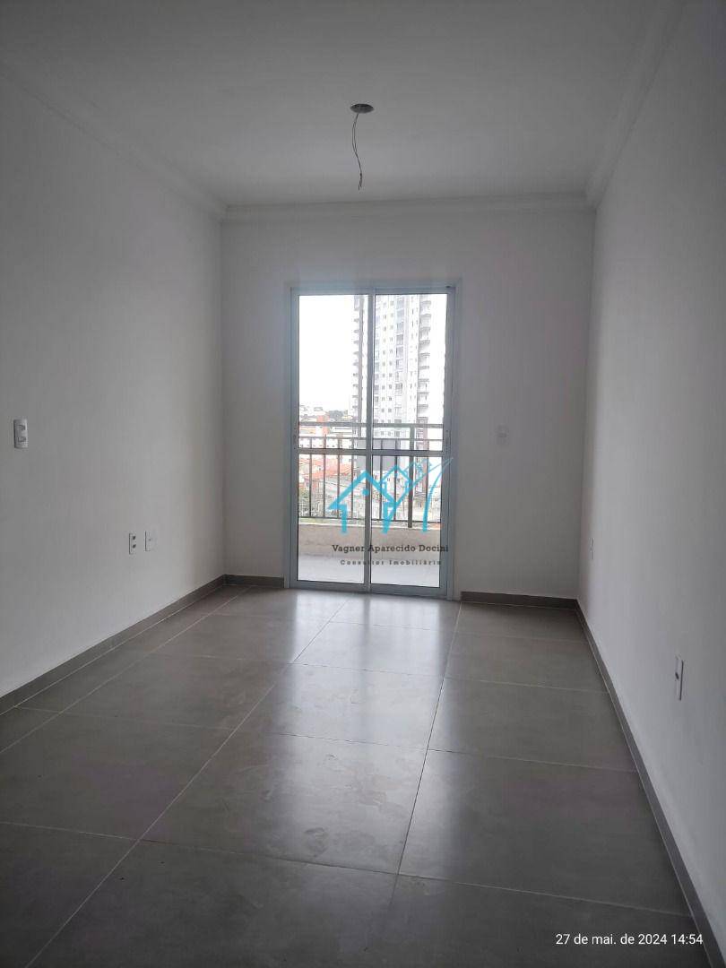 Apartamento para alugar com 2 quartos, 56m² - Foto 6