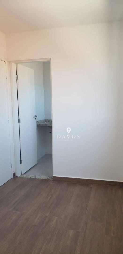 Sobrado à venda com 3 quartos, 125m² - Foto 4