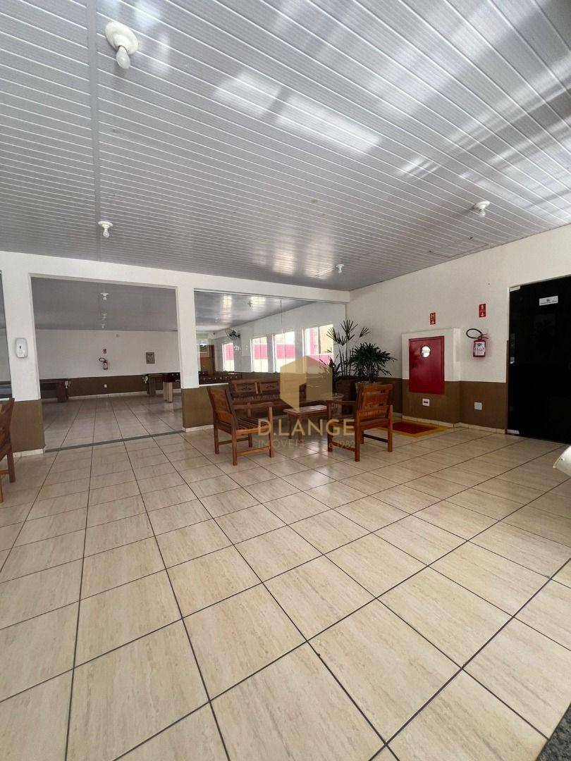 Apartamento para alugar com 3 quartos, 80m² - Foto 40