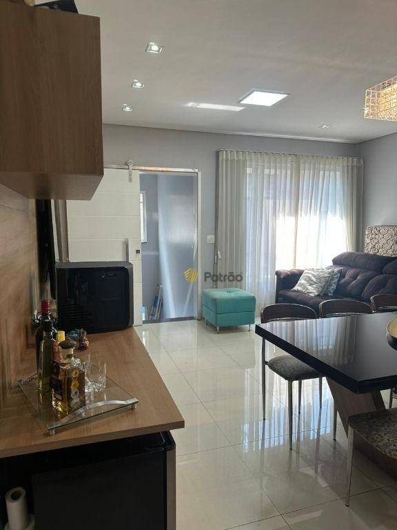 Sobrado à venda com 3 quartos, 220m² - Foto 50