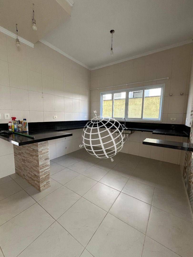 Casa de Condomínio à venda com 3 quartos, 170m² - Foto 4