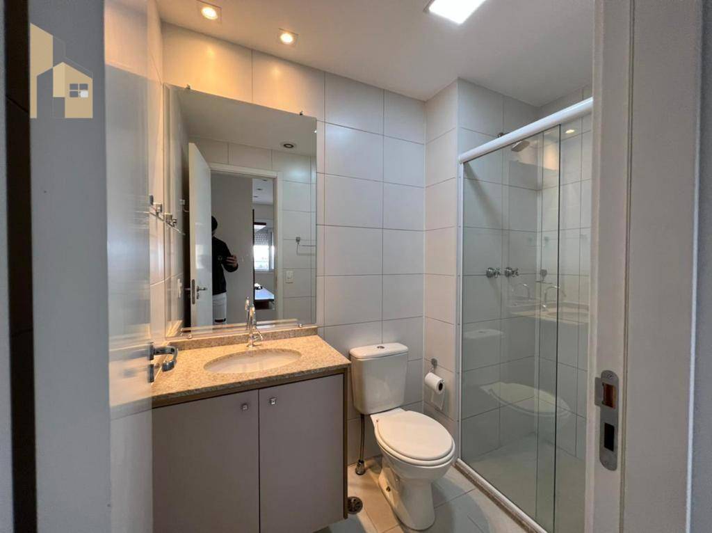 Apartamento à venda com 2 quartos, 70m² - Foto 11