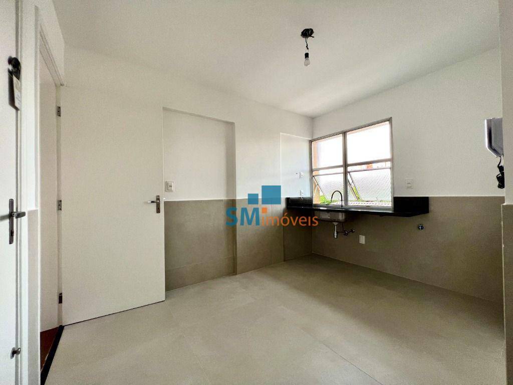 Apartamento à venda com 2 quartos, 85m² - Foto 17