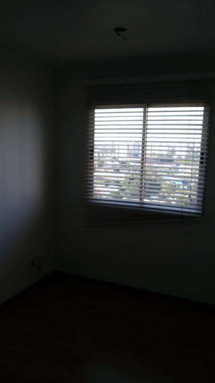 Apartamento à venda com 2 quartos, 50m² - Foto 3