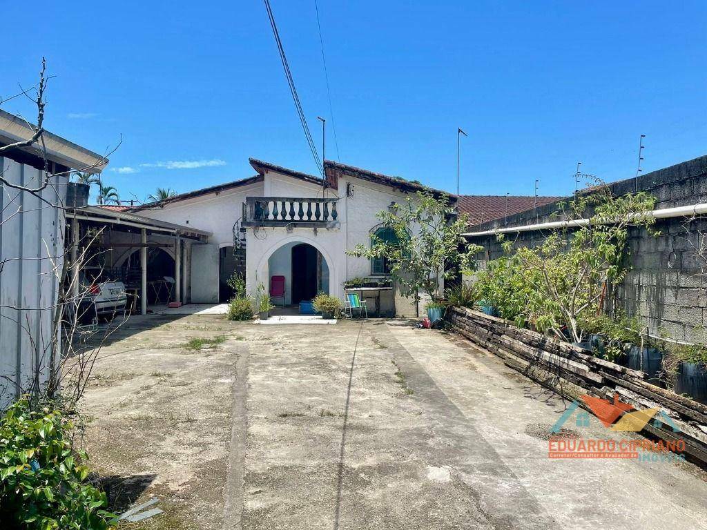 Casa à venda com 4 quartos, 170m² - Foto 4