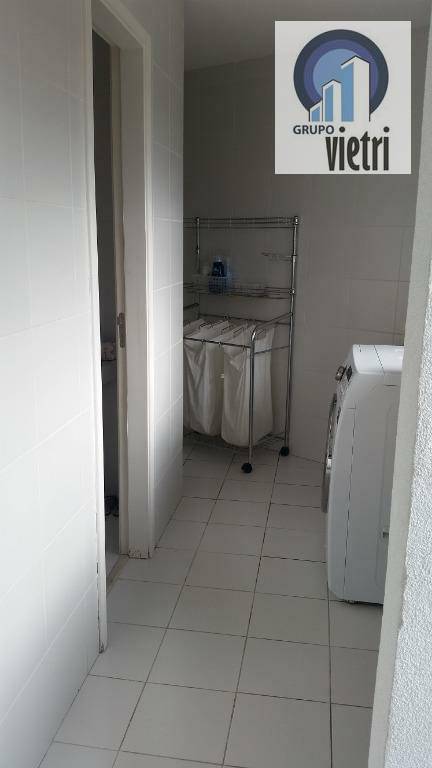 Apartamento à venda com 3 quartos, 196m² - Foto 13