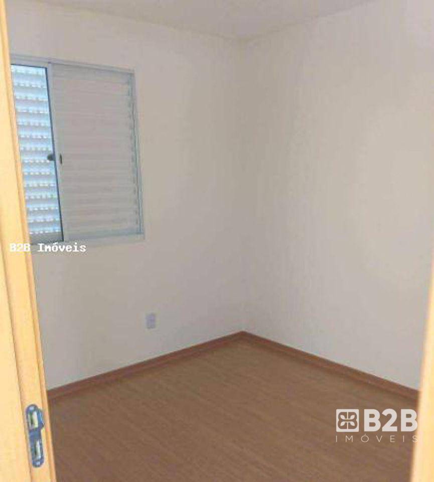 Apartamento à venda com 2 quartos, 44m² - Foto 9