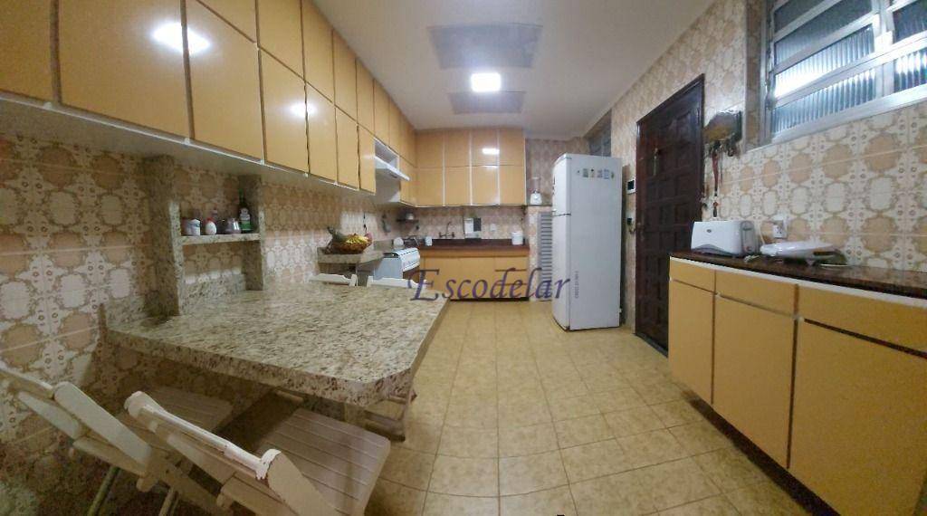 Sobrado à venda com 3 quartos, 380m² - Foto 23