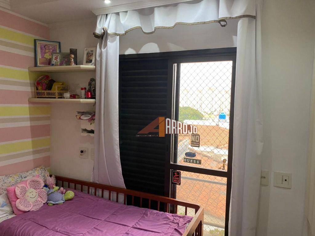 Apartamento à venda com 3 quartos, 138m² - Foto 23