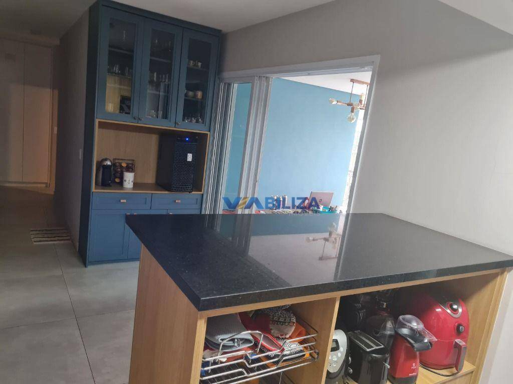 Apartamento à venda com 3 quartos, 107m² - Foto 32